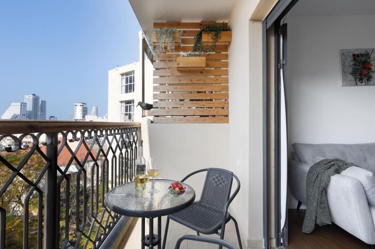 Elegant Apartment W Balcony & Mamad In Heart Of Tel Aviv By Sea N' Rent Εξωτερικό φωτογραφία